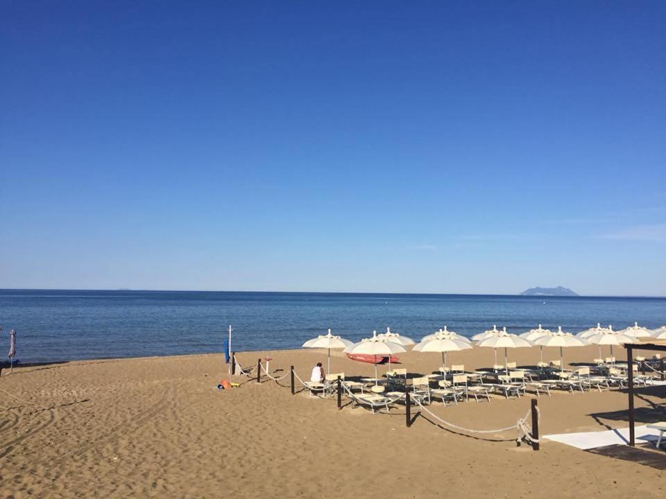Ganimede Hotel Sperlonga Esterno foto