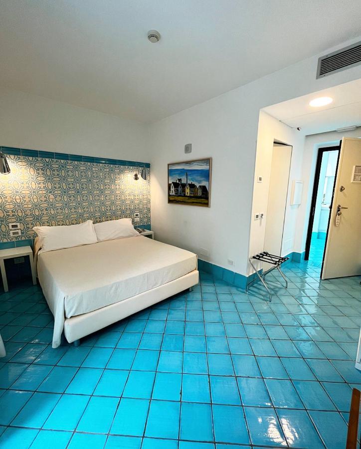 Ganimede Hotel Sperlonga Esterno foto