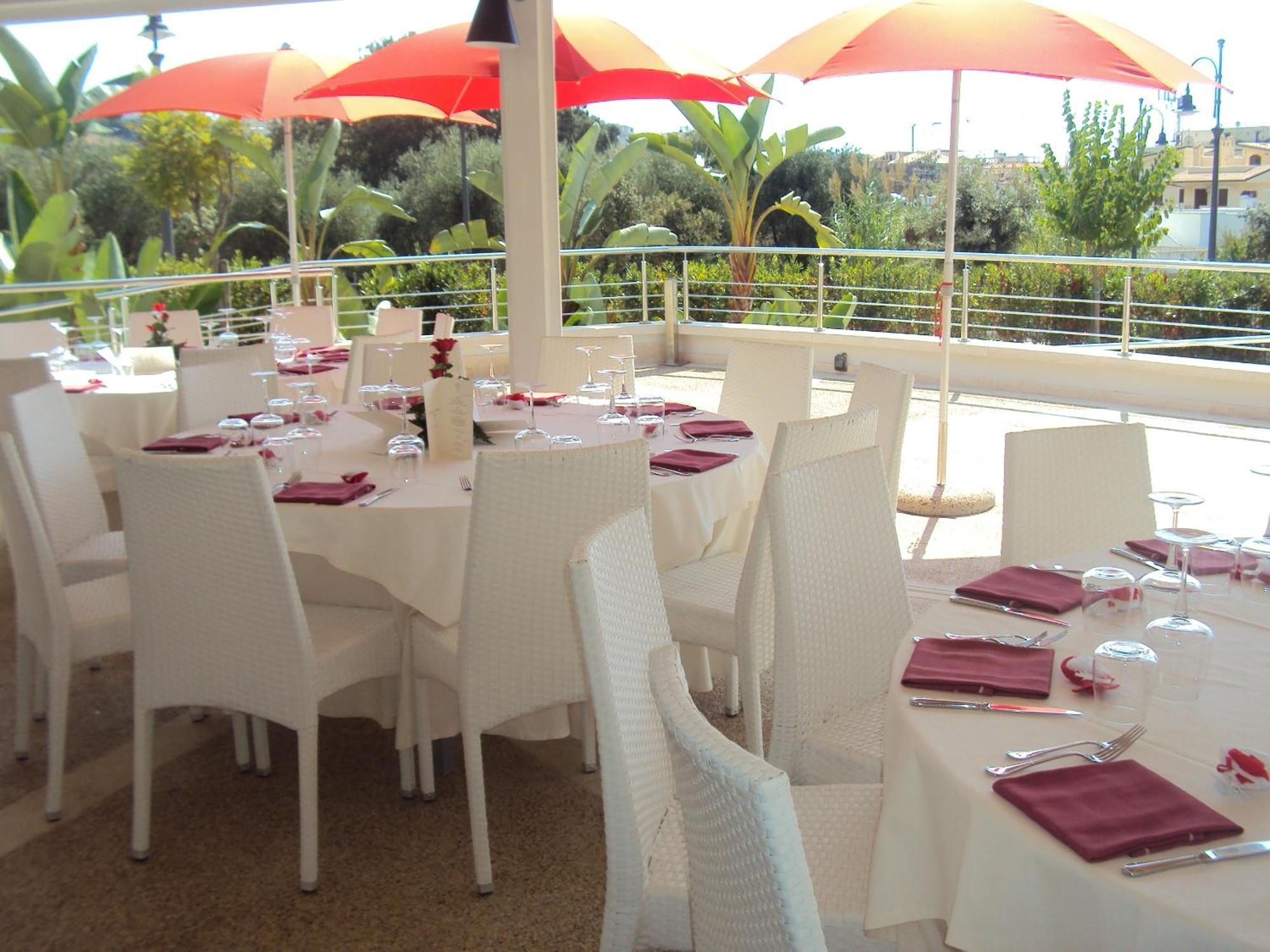 Ganimede Hotel Sperlonga Esterno foto