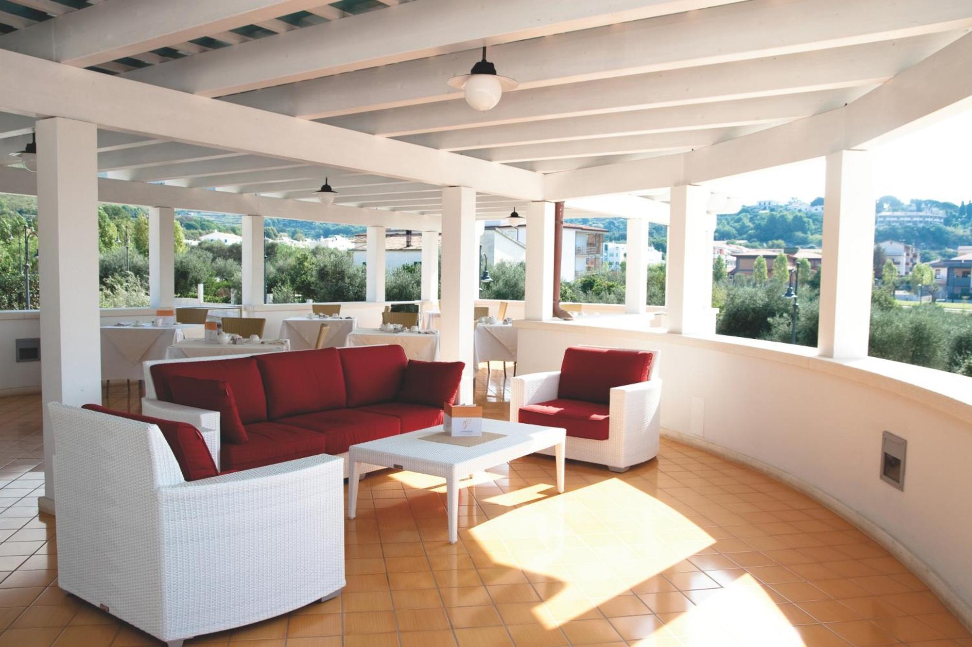 Ganimede Hotel Sperlonga Esterno foto