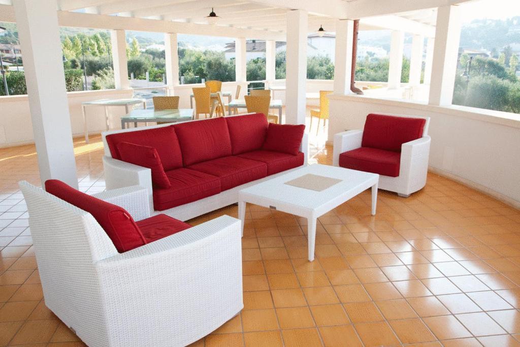 Ganimede Hotel Sperlonga Esterno foto