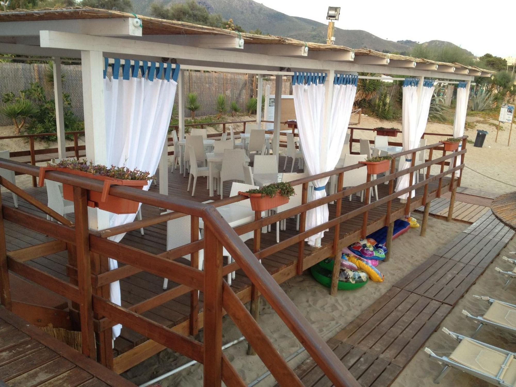Ganimede Hotel Sperlonga Esterno foto